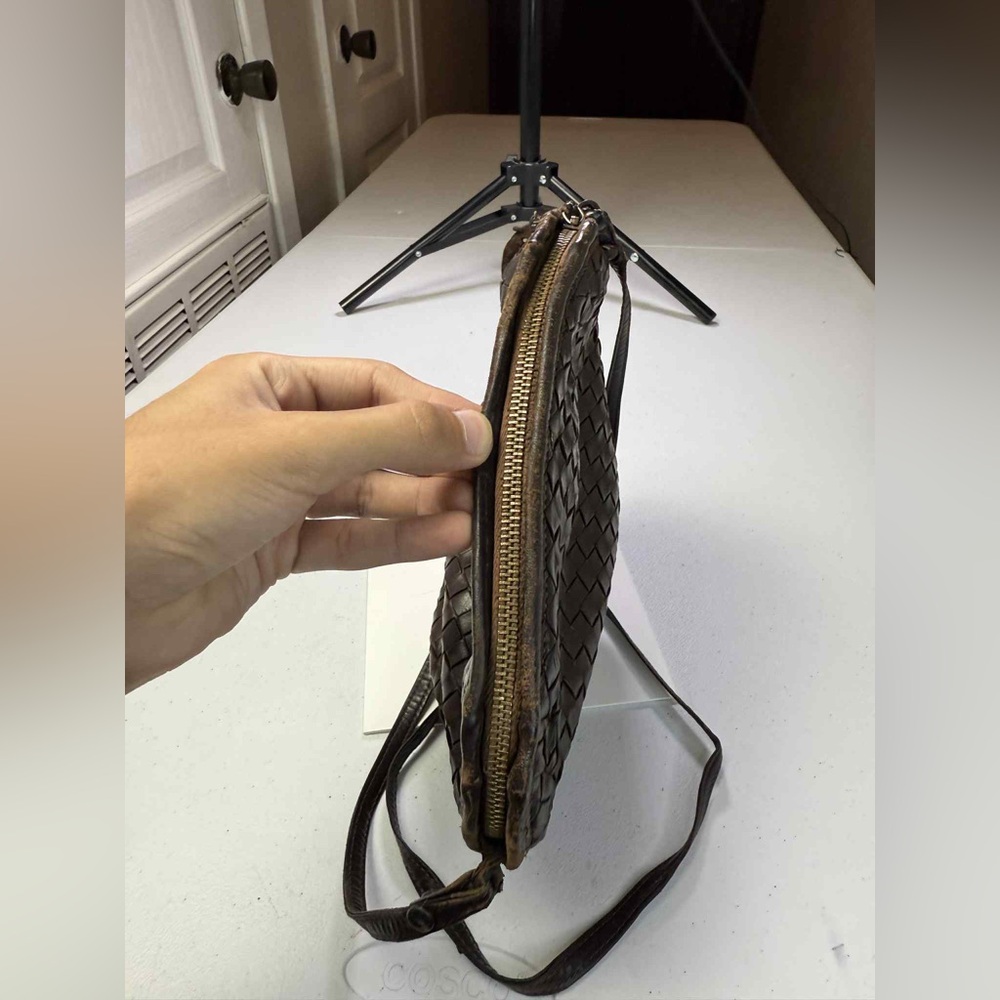 Bottega Veneta Intrecciato Crossbody Bag,  Vintage . Brown - Picture 9 of 15